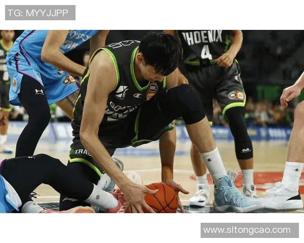 周琦在国际赛场上的崛起与挑战：从青涩新星到篮球巨星的成长之路